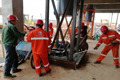 誰是新時(shí)代最可愛的人？——向不畏嚴(yán)寒、浴血奮戰(zhàn)在一線的遂川堅(jiān)基人致敬！